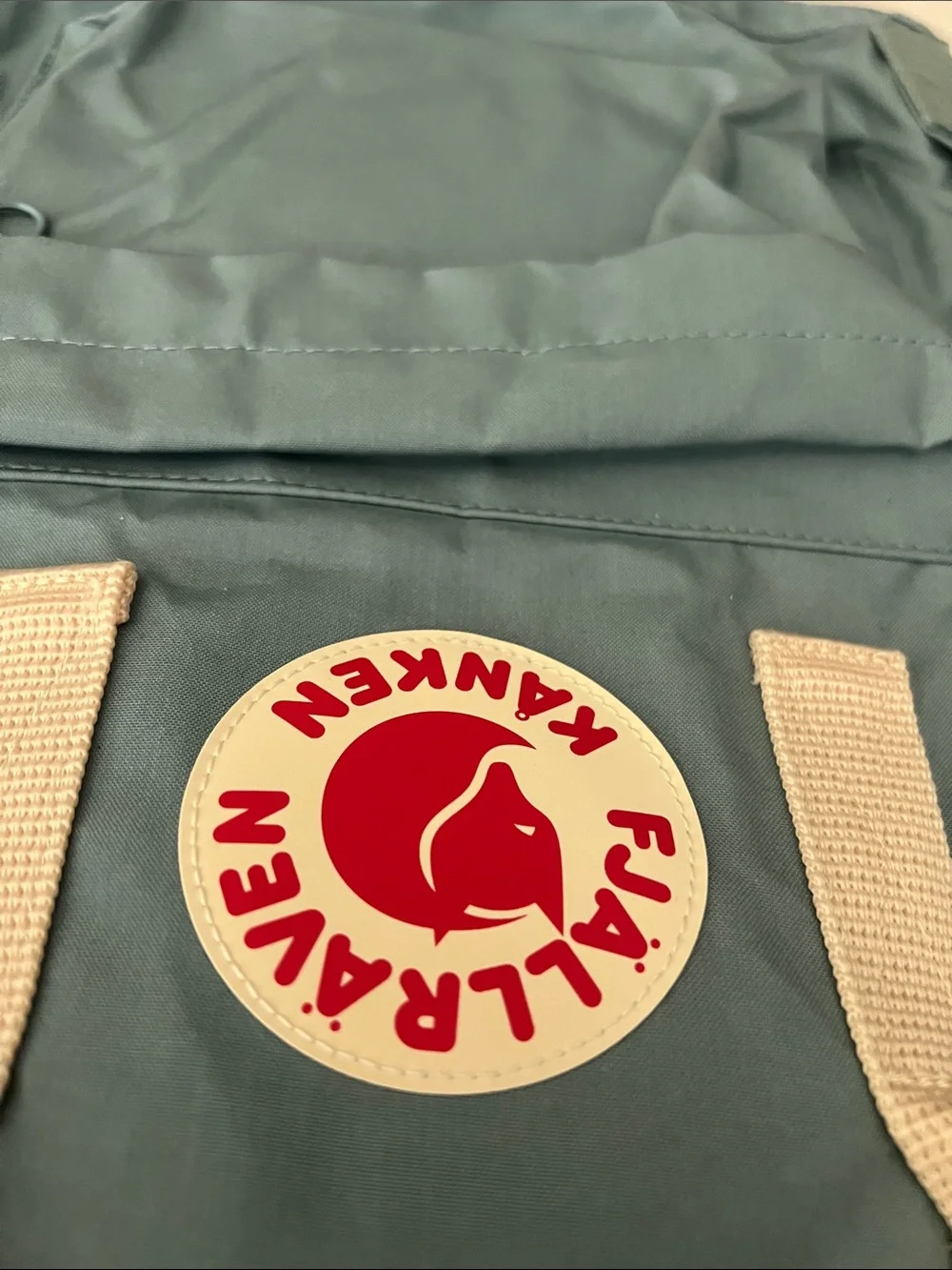 FJALLRAVEN KÅNKEN Water Resistant Backpack Sky Blue Light Oak